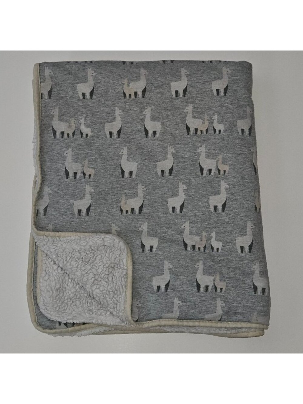 Cloud Island Gray Llama Alpaca Baby Blanket Jersey Knit Sherpa 30x35